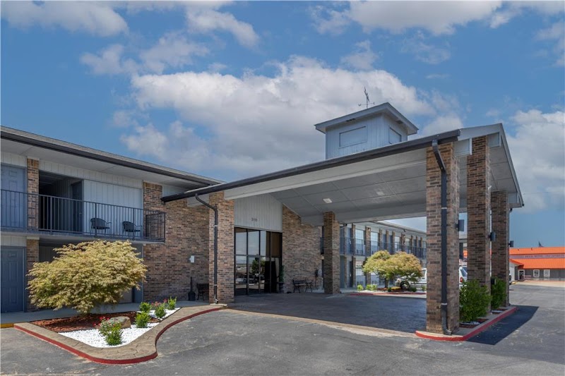 SureStay Plus Hotel by Best Western Poteau in Poteau, Oklahoma, United States