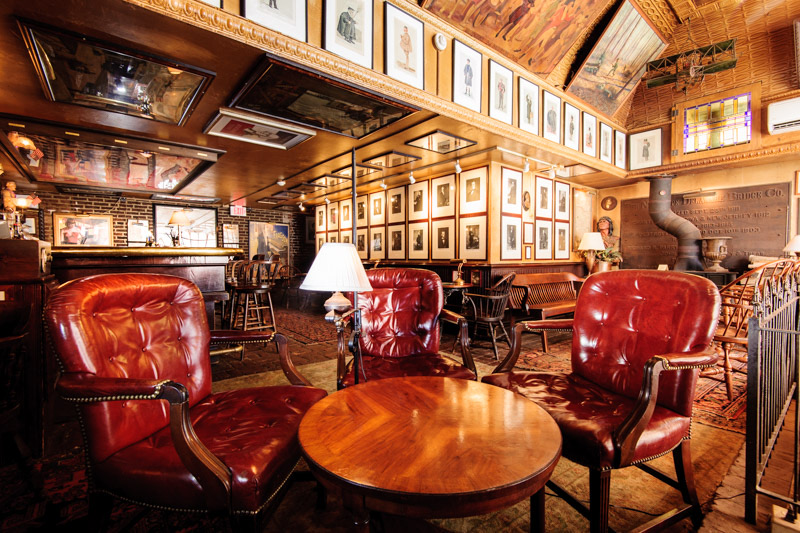 Swan Hotel in Lambertville, New Jersey, United States