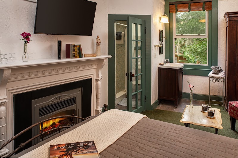 Tara Cay Sound B&B in Largo, Florida, United States