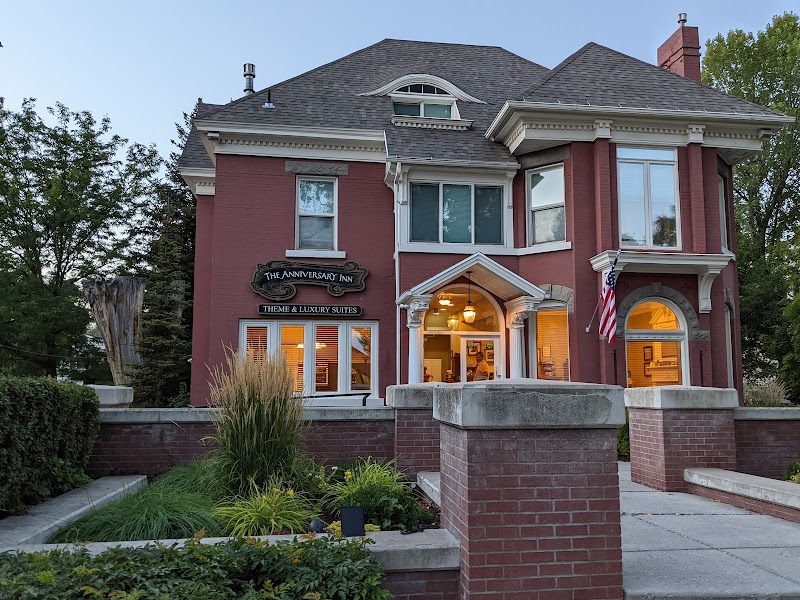 The Anniversary Inn - Logan in Logan, Utah, United States