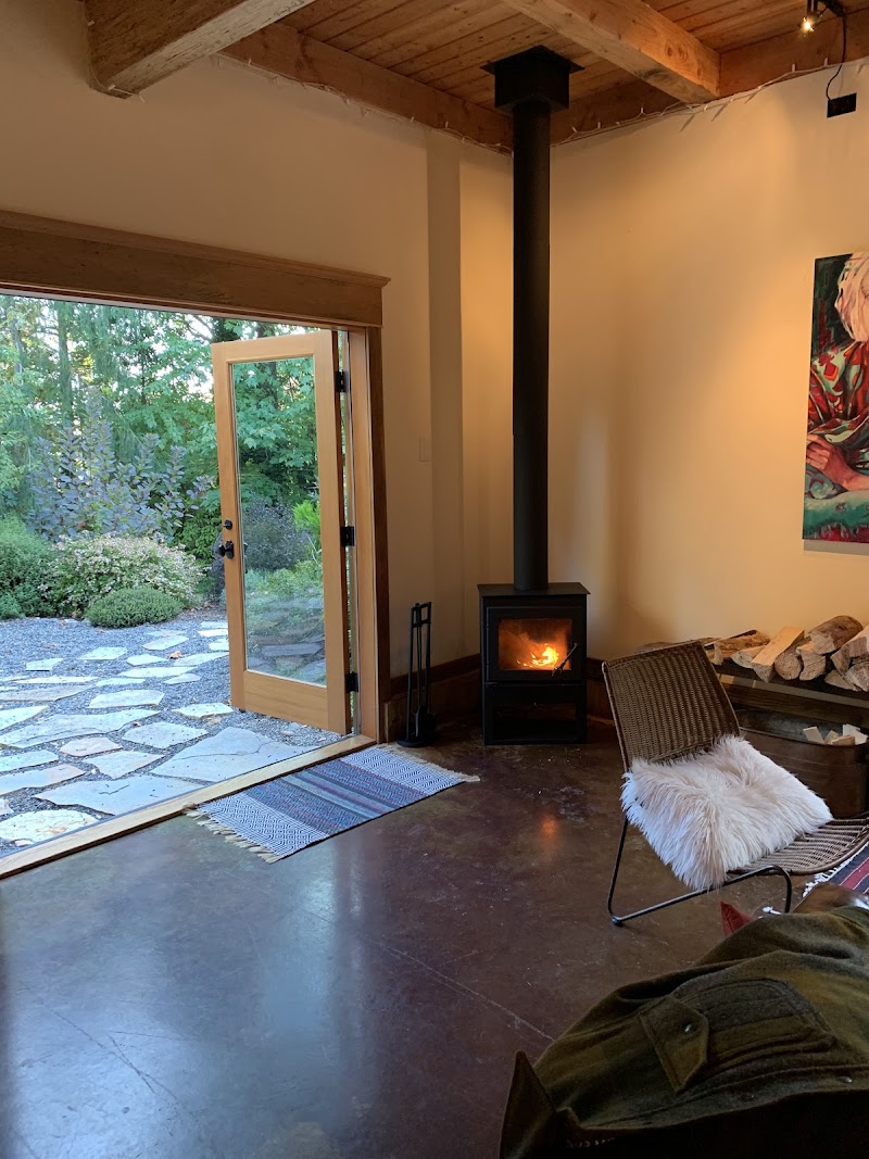 The Artist's Retreat in Bainbridge Island, Washington, United States