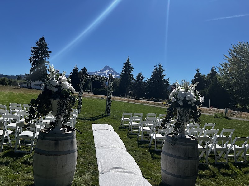 The Barn on Lake Branch in Hood River, Oregon, United States