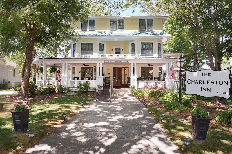 The Charleston Inn in Hendersonville, North Carolina, United States