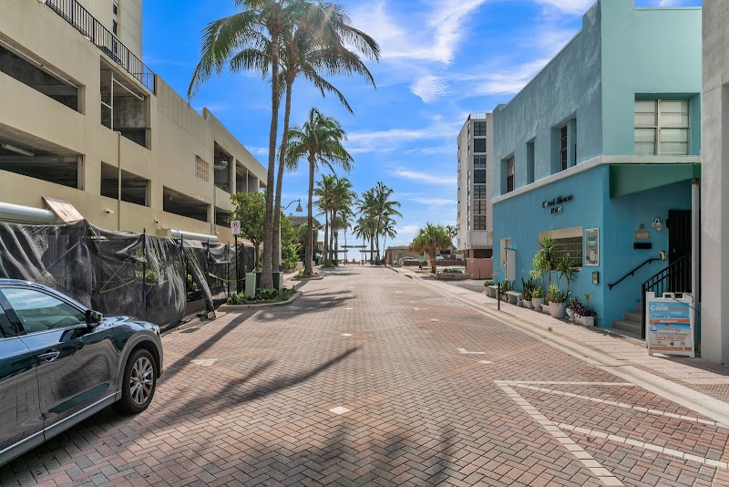 The Coral House Hotel in Hollywood, Florida, United States