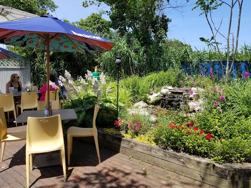 The Cull House Inn in Sayville, New York, United States