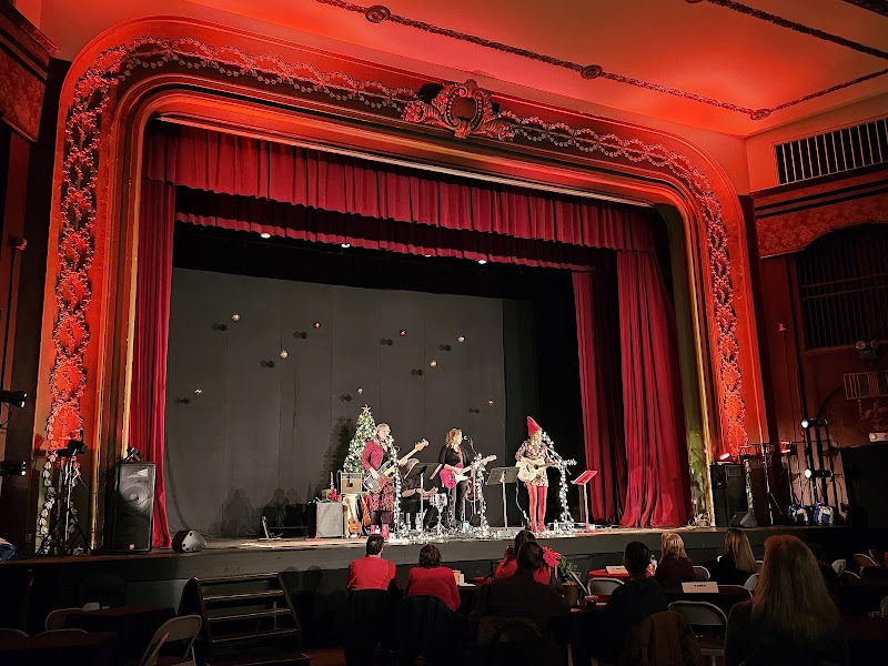 The Glove Inn in Gloversville, New York, United States