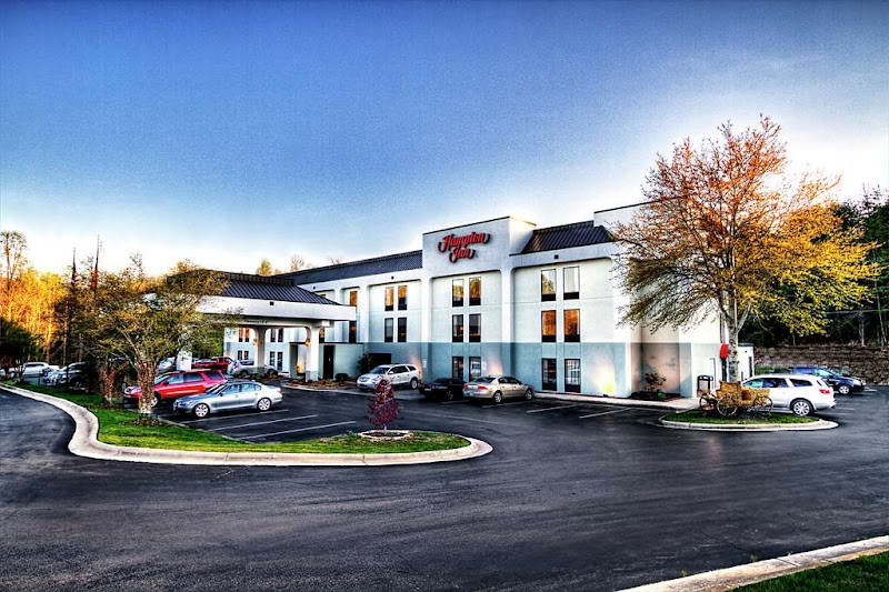 The Hampton Inn Jonesville/Elkin in Elkin, North Carolina, United States