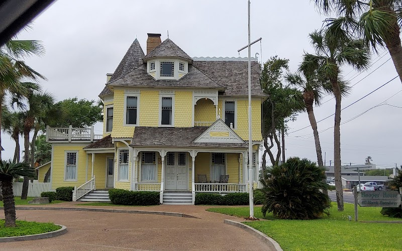 The Hoopes-Smith House in Rockport, Texas, United States