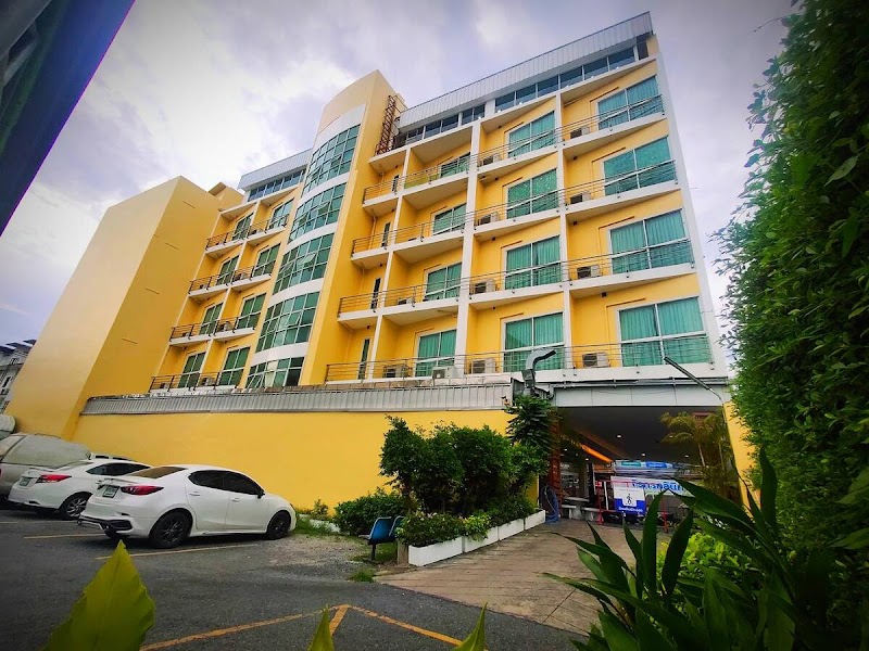 The Icon Place in Ban Nong Prue, Thailand