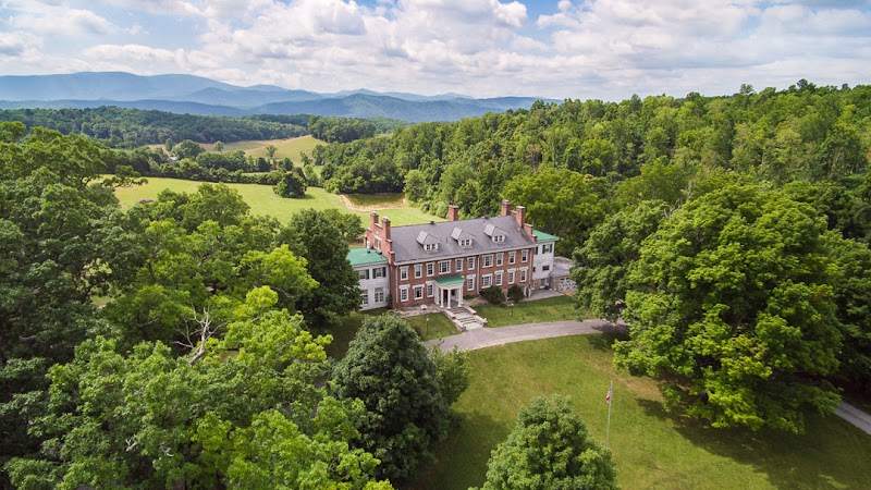 The Inn at Forest Oaks in Lexington, Virginia, United States