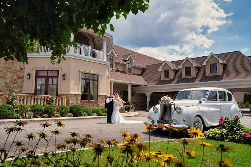 The Inn at New Hyde Park in New Hyde Park, New York, United States