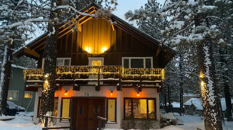 The Mammoth Inn in Mammoth Lakes, California, United States