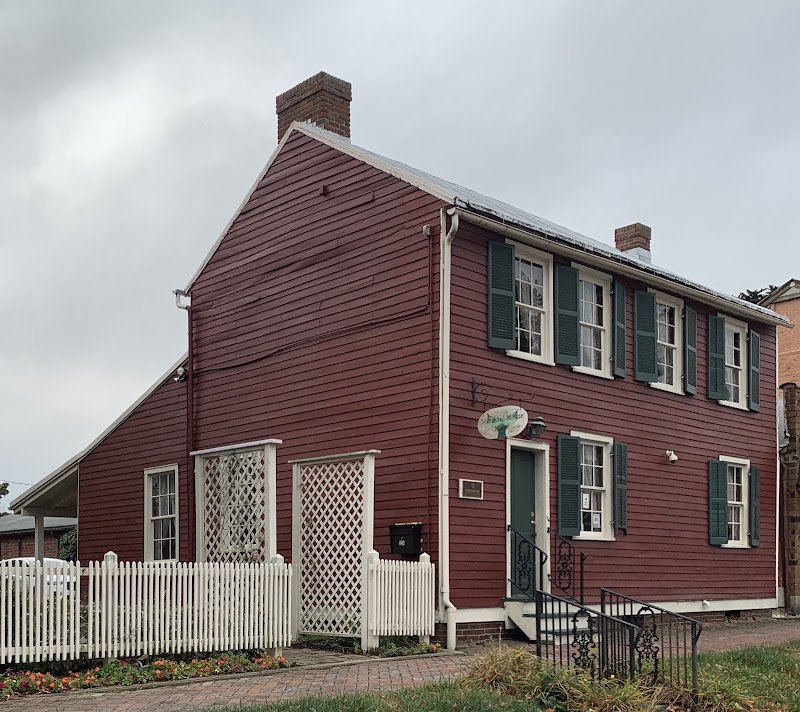 The Mermaid Inn in Lebanon, Illinois, United States