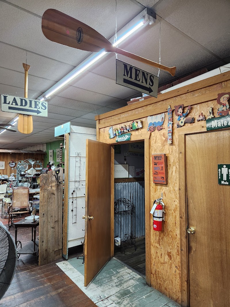 The Moosehead Lodge in Crockett, Texas, United States