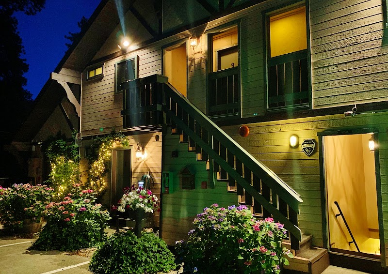 The North Shore Inn in Crestline, California, United States