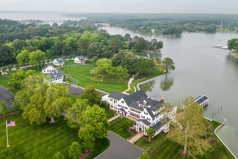 The Oaks Waterfront Inn in Easton, Maryland, United States