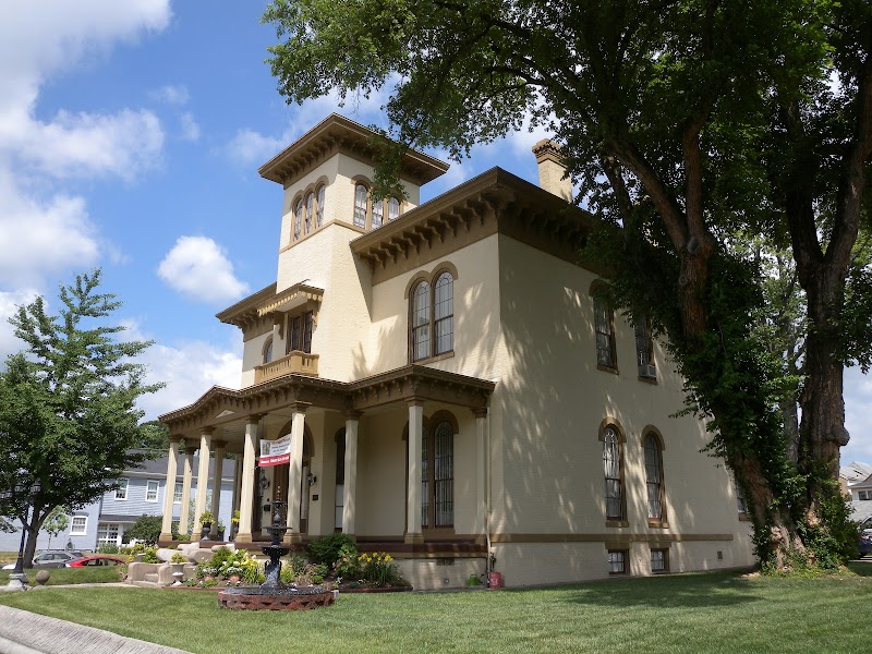 The Pepin Mansion Historic B&B in Floyds Knobs, Indiana, United States