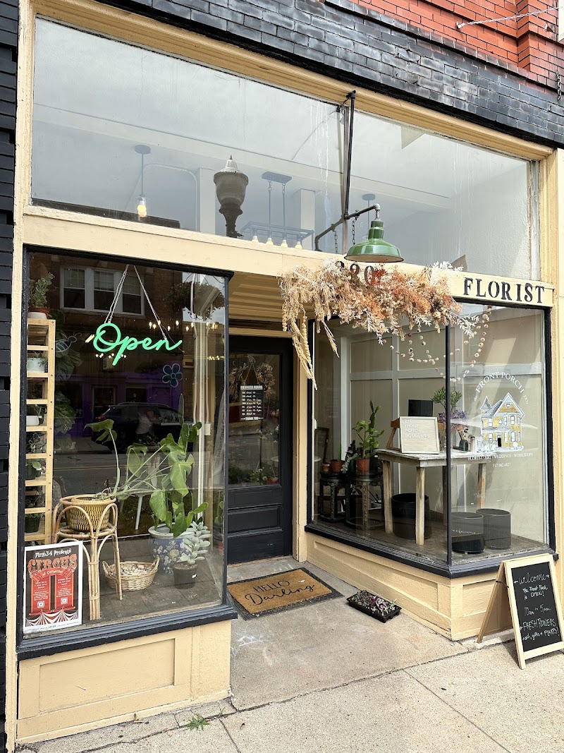 The Porch House in Jackson, Michigan, United States