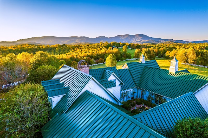 The Red Horse Inn in Hendersonville, North Carolina, United States