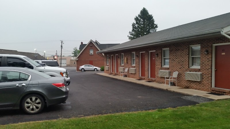 The Red Rose Motel in Elizabethtown, Pennsylvania, United States