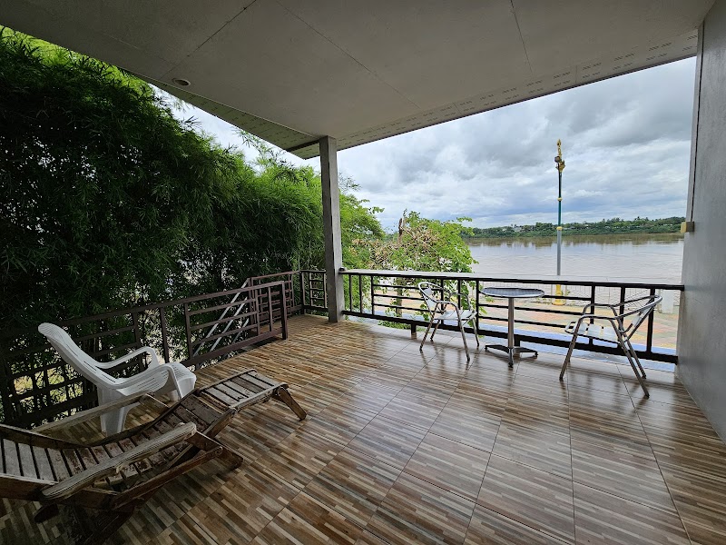 The Rim Riverside Guest House in Nong Khai, Thailand