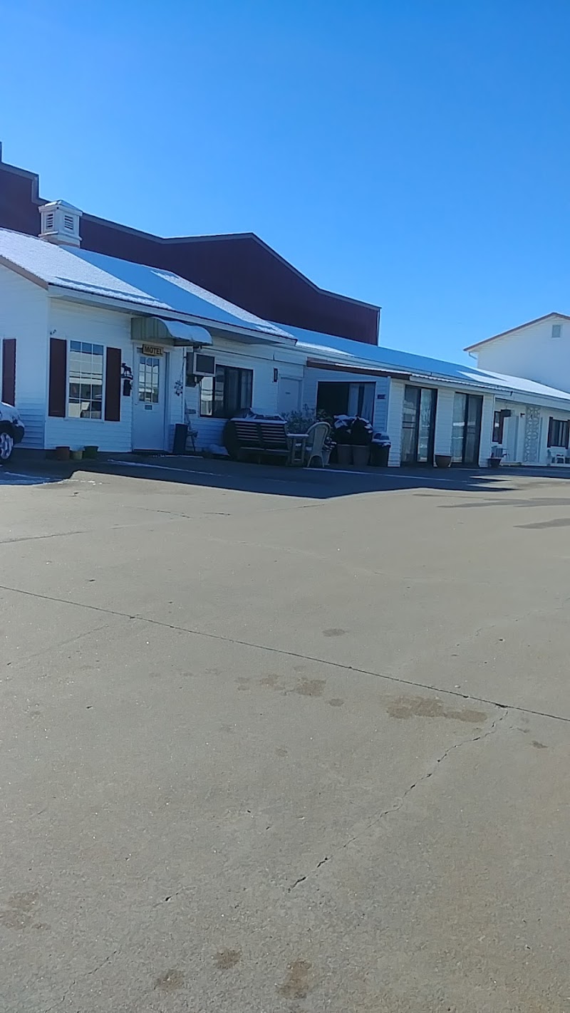 The Skyline Motel in Osage Beach, Missouri, United States
