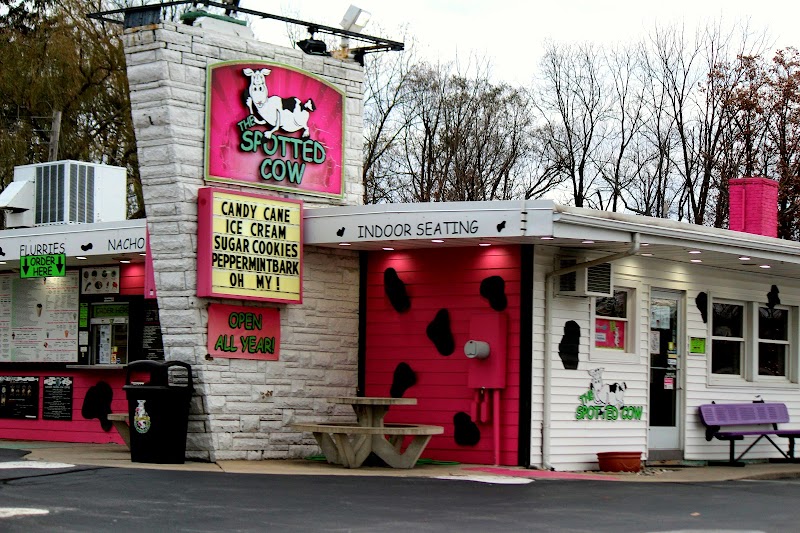 The Spotted Cow B&B in Adrian, Michigan, United States