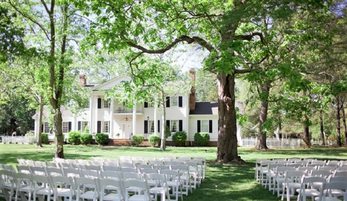 The Virginia Cliffe Inn in Glen Allen, Virginia, United States