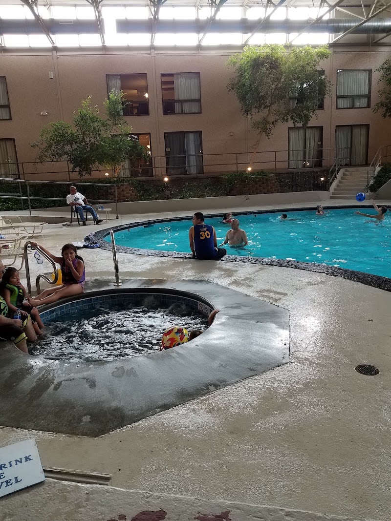 TownHouse Hotel Grand Forks in Grand Forks, North Dakota, United States