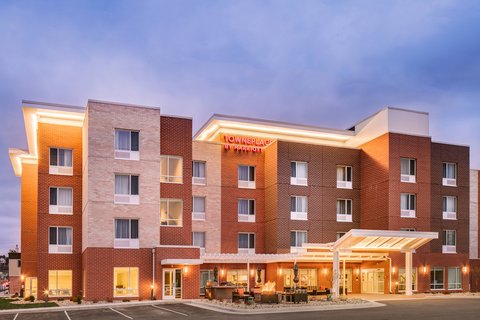 TownePlace Suites by Marriott Dubuque Downtown in Dubuque, Iowa, United States