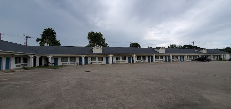 Travelers Inn and Suites Liberty in Liberty, Texas, United States