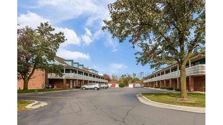 Travelodge by Wyndham Canton in Canton, Ohio, United States