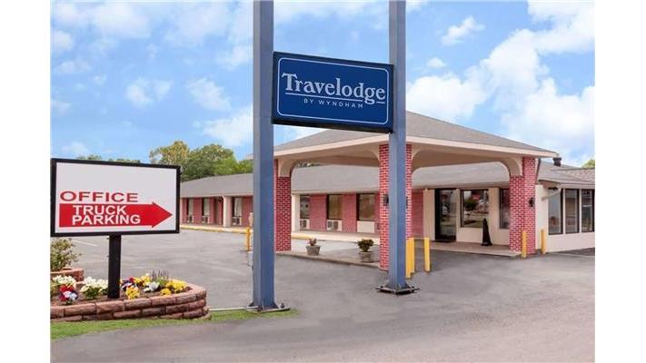 Travelodge by Wyndham Jackson North in Jackson, Tennessee, United States