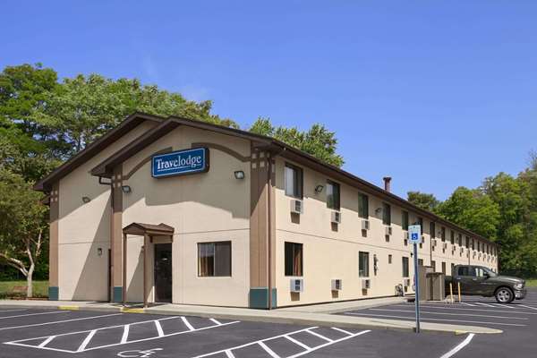 Travelodge by Wyndham Muskegon in Muskegon Heights, Michigan, United States