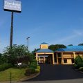Travelodge by Wyndham Oak Ridge