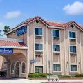 Travelodge by Wyndham Pasadena Central