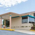 Travelodge by Wyndham Ridgeway Martinsville Area