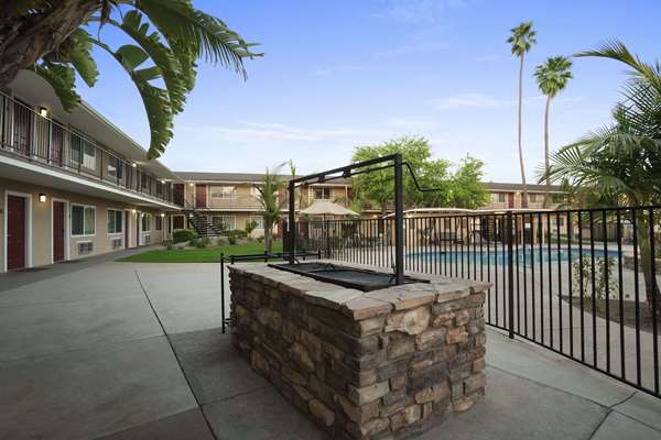 Travelodge by Wyndham Santa Maria in Santa Maria, California, United States