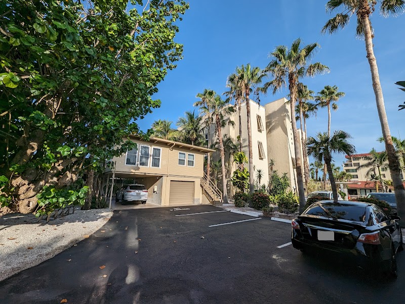 Turtle Crawl Inn in Longboat Key, Florida, United States