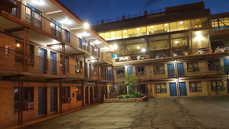 Voyageur Lakewalk Inn in Duluth, Minnesota, United States