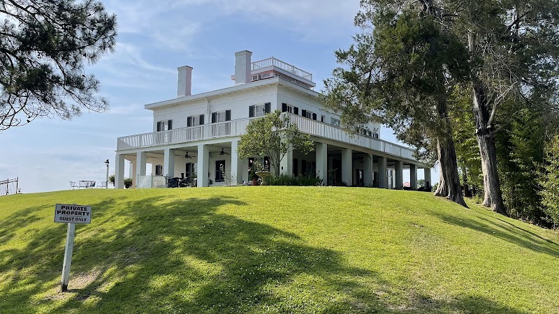 Weymouth Hall in Natchez, Mississippi, United States