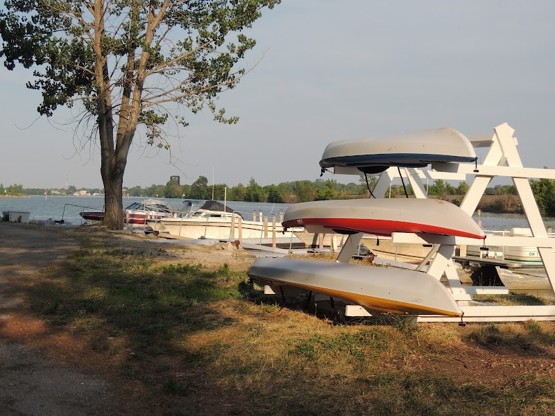White Caps Motel in Port Clinton, Ohio, United States