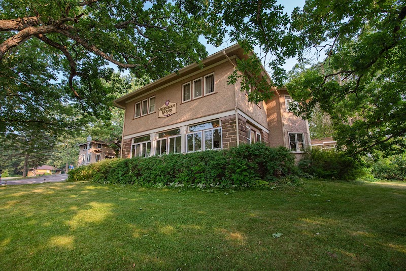 White Rose Inn in Jackson, Michigan, United States