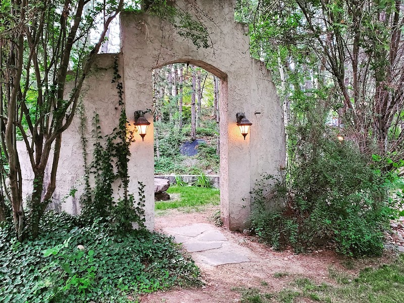 Wild Rose Manor Bed & Breakfast in Caldwell, Idaho, United States