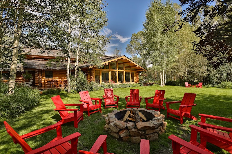 Wildflower Lodge at Yellowstone in Cody, Wyoming, United States