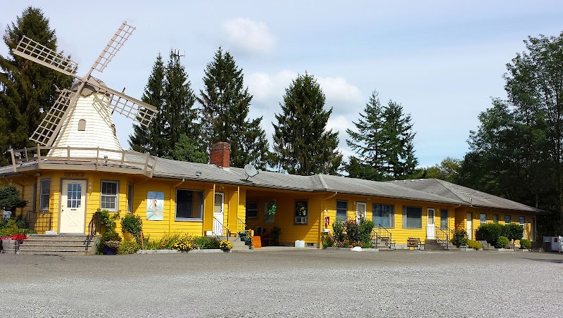Windmill Inn Lynden in Lynden, Washington, United States