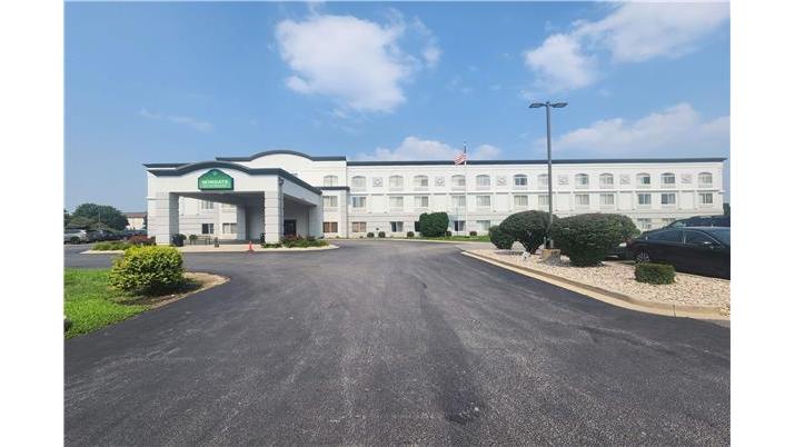 Wingate by Wyndham Joliet in Joliet, Illinois, United States
