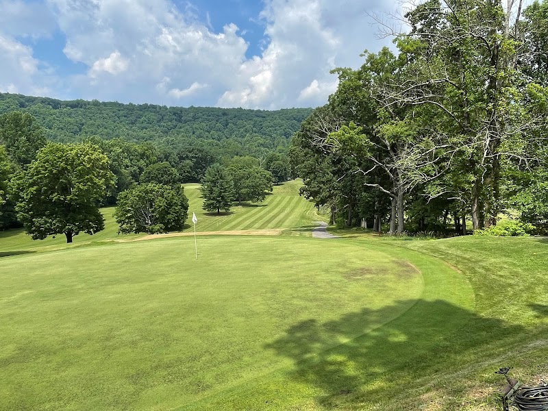 Wolf Hollow at Water Gap Country Club in East Stroudsburg, Pennsylvania, United States