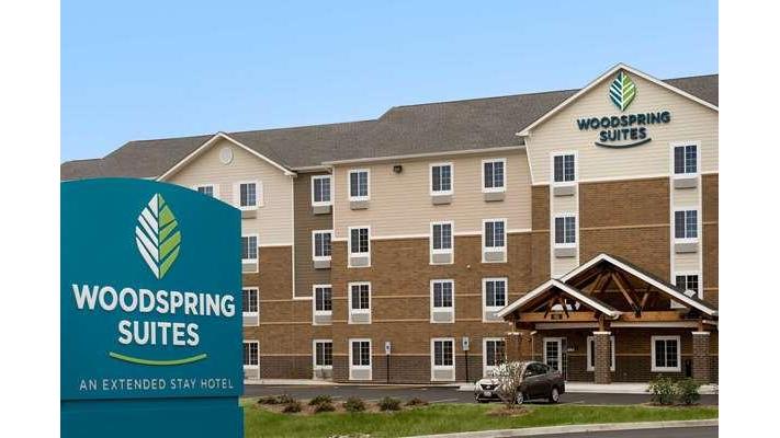WoodSpring Suites Chicago Darien in Darien, Illinois, United States