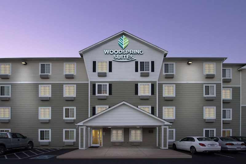 WoodSpring Suites Lebanon in Lebanon, Tennessee, United States